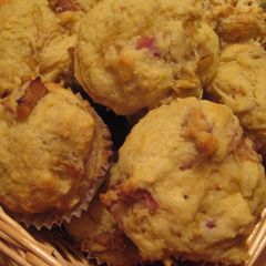 A picture of Onion & Bacon Muffins.