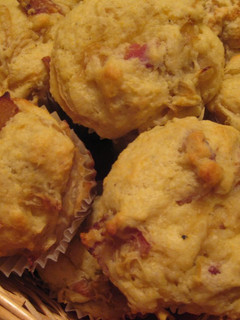 A picture of Onion & Bacon Muffins.
