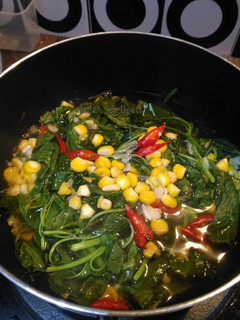 Foto resep Sayur bayam bening jagung #BikinRamadhanBerkesan