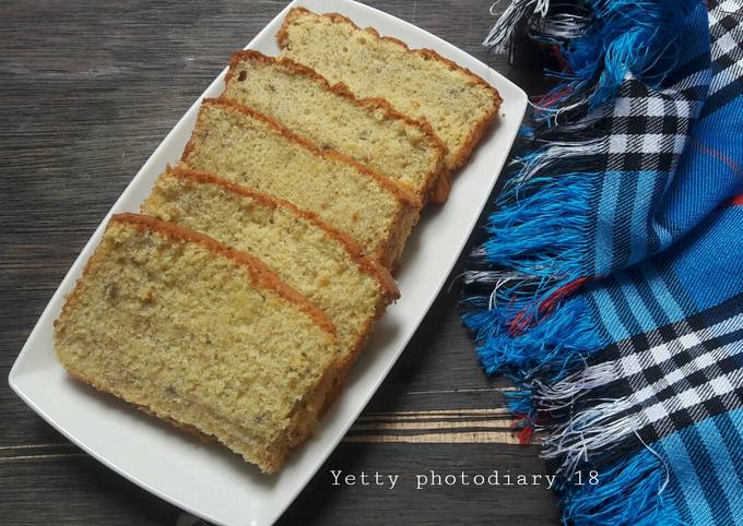 Bagaimana Menyiapkan Banana Cake Moist Simpel, Lezat