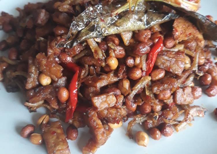 Kering Tempe Teri Kacang