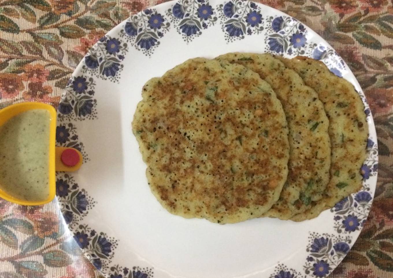 Rava uttapam