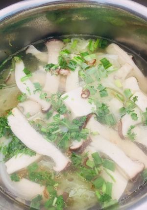 Hình của món Canh nấm đùi gà chay.