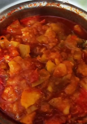 आलू लौकी की सब्जी (aloo lauki ki sabzi recipe in Hindi) रेसिपी मुख्य फोटो