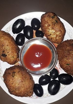 A picture of Tea time snacks.
