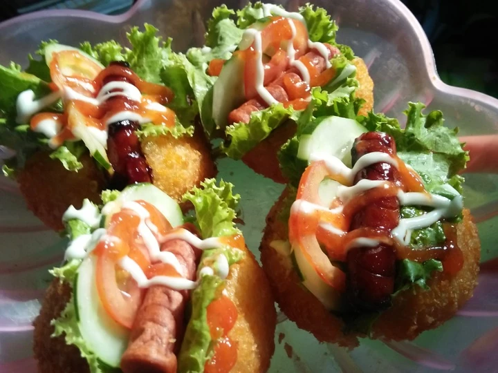 Langkah Gampang Membikin Resep Donat Sosis Saus Pedas Mayo yang Bisa Manjain Lidah Anti Ribet, Lezat