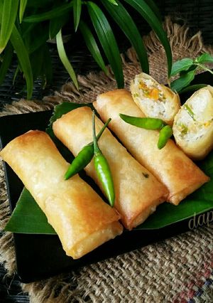 Foto resep LUMPIA isi Soun / Bihun (#pr_risolesdkk)