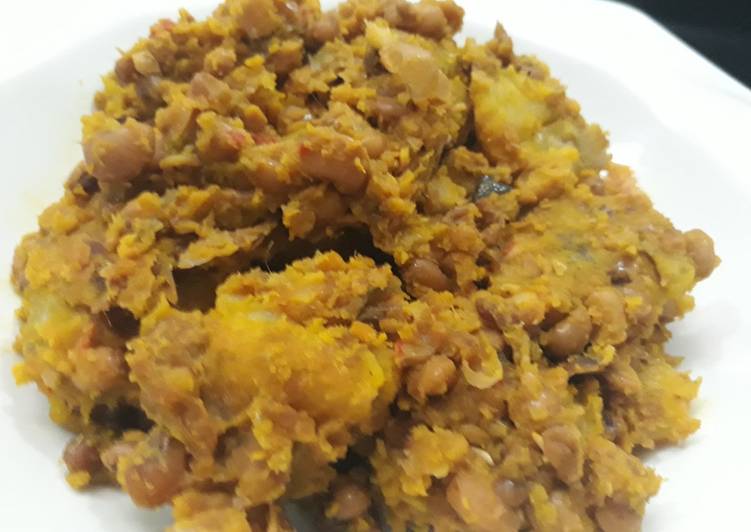 Recipe of Favorite Porriage beans and plantain