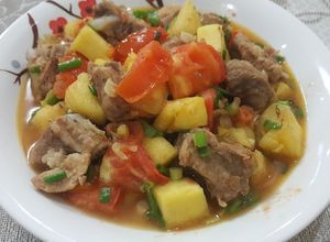 Hình của món Sườn xào dứa.