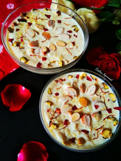 चावल की खीर (Rice Kheer recipe in Hindi) रेसिपी मुख्य फोटो