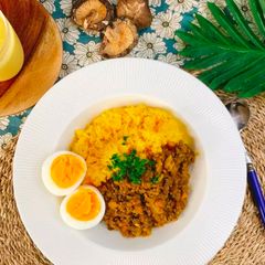 A picture of Delicious Spicy Dry Curry with Shiitake powder.