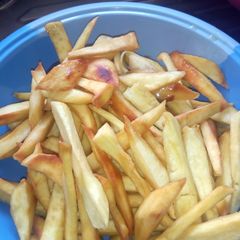 A picture of Fried sweet potatoes.
