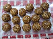 Una foto de pasta de maní trufas