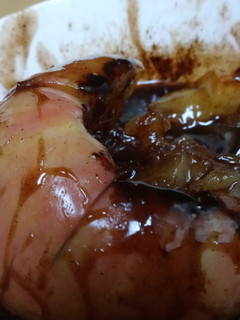 A picture of Baked apple.