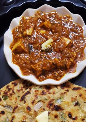 A picture of Dhaba style Kadhai paneer.