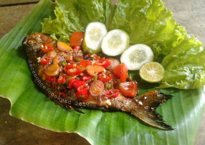 Ikan Bawal Bakar Sambal Kecap