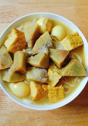Hình của món Bún cà ri chay.