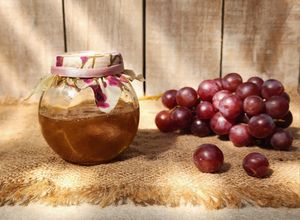 Una foto de 🍇 Mermelada de uvas 🍇