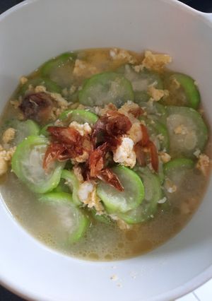 Foto resep Tumis Oyong Telur (Gambas)