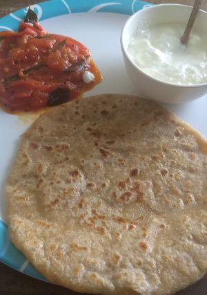 A picture of Aloo Paratha.