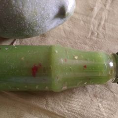 A picture of Green Mango sauce.