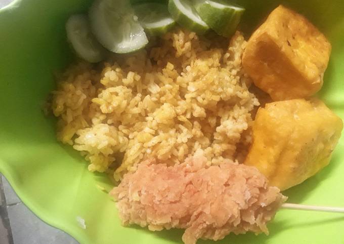 Nasi kuning ala bunda k3