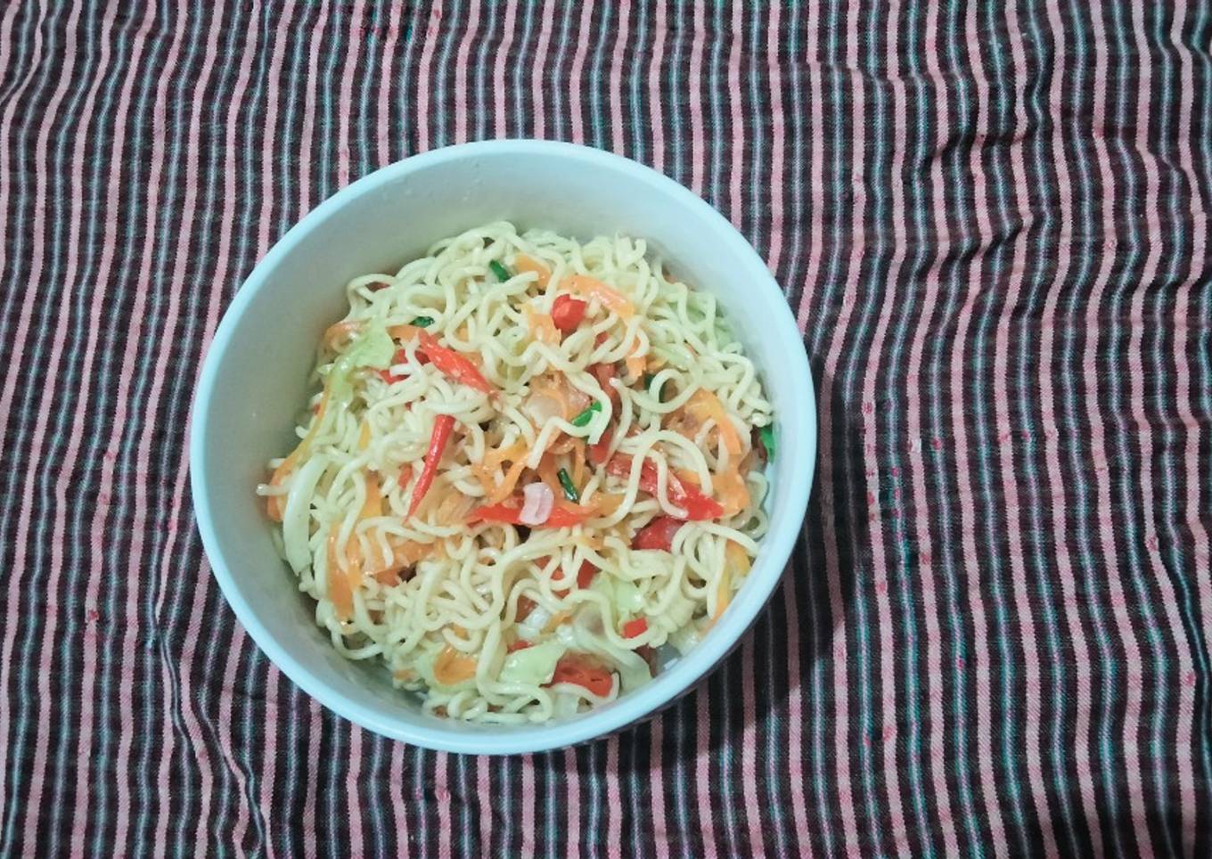 Tumis mie kuning