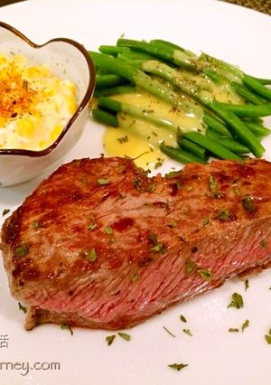EU Life『母親節特餐』香煎牛排 的食譜成品照片
