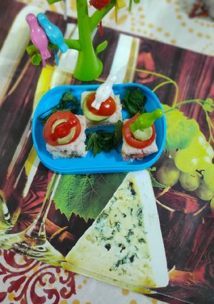 A picture of Veg mayo sandwich.