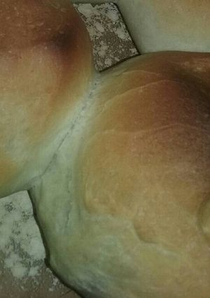 Una foto de Pan casero con aceite !!!
