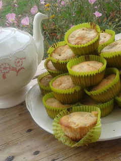 Una foto de Muffins de manzana y canela
