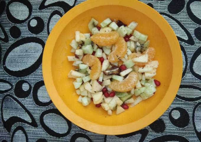 Recipe of Any-night-of-the-week Mixed fruit and Cucumber salad
