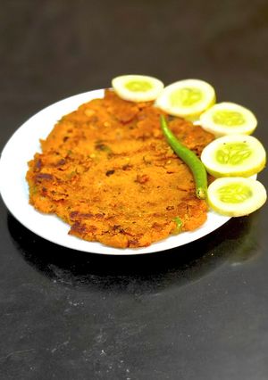A picture of Soya Flour Thalipeeth.