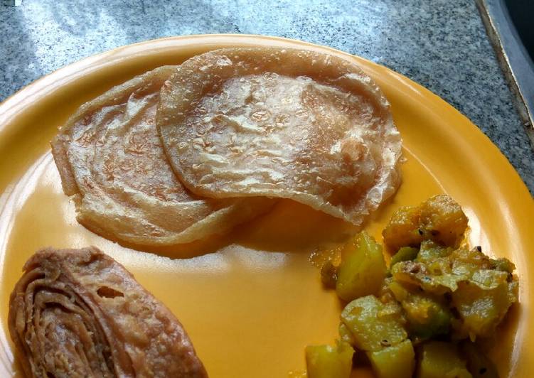 Step-by-Step Guide to Prepare Puri and potato curry (luchi torkari)