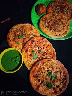 বেকড মশালা আলু কুলচা (Baked Masala Aloo Kulcha recipe in Bengali রেসিপির প্রধান ছবি