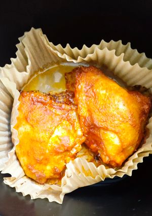 รูปของ สะโพกไก่อบ spicy big wink by ครูแอปเปิ้ล