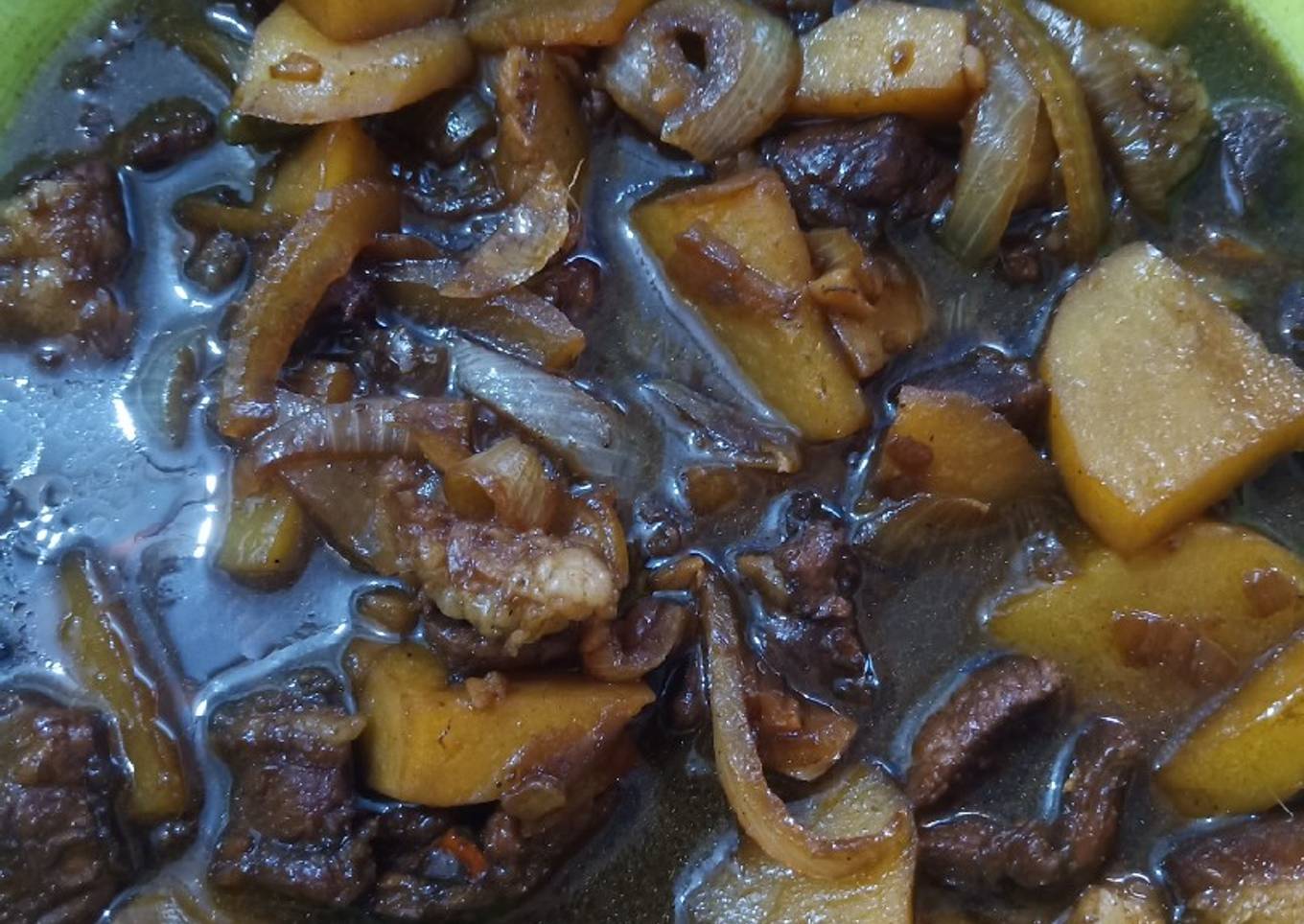 Babi Kecap Ngo Hiong