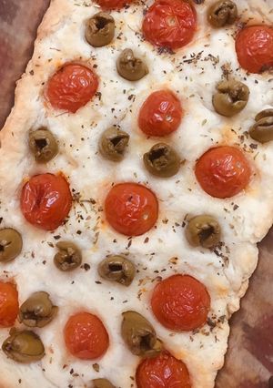 Una foto de 🍕FOCACCIA🍕CON HARINA LEUDANTE 🍕😋🫒🤗