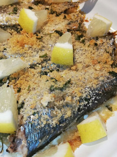 Una foto de Xureliños o txitxarros aromatizados al horno