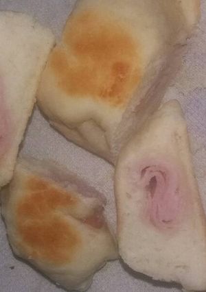 Una foto de Roscas caseras de grasa y jamón ♡