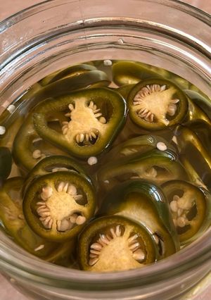 Zöld, savanyított jalapeno paprika recept fotója