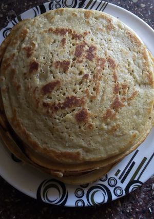 A picture of Banana pancakes.