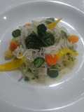 Pelo de Ángel de arroz (pasta de arroz) con vegetales