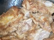 Uma foto de vinho frango