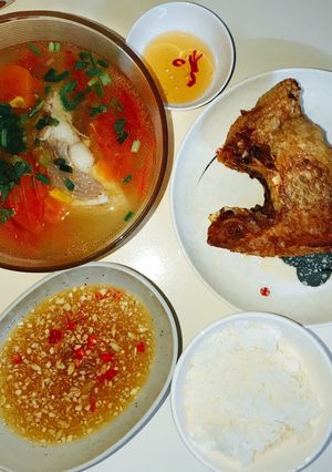 Hình của món Canh ngót + cá điêu hồng chiên xù.