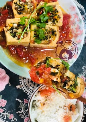Hình của món Đậu phụ nhồi rau, nấm sốt cà chua.