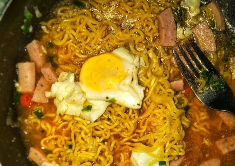 Indomie Soto original ft. Topping