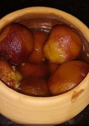 A picture of Semolina Gulab jamun.