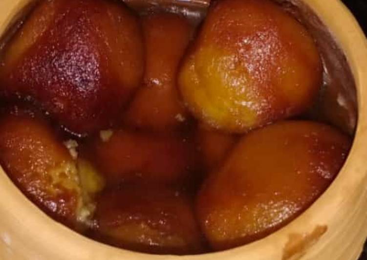 Simple Way to Make Yummy Semolina Gulab jamun
