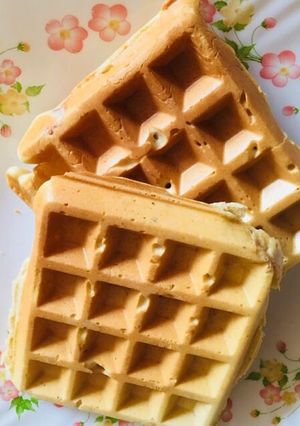 A picture of Bacon waffle.
